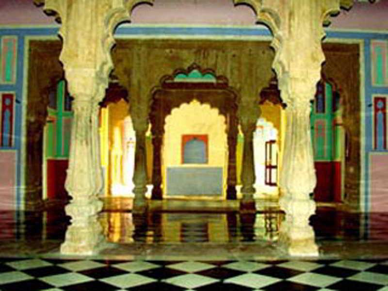 Mahal Khas Palace 珀勒德布尔 外观 照片