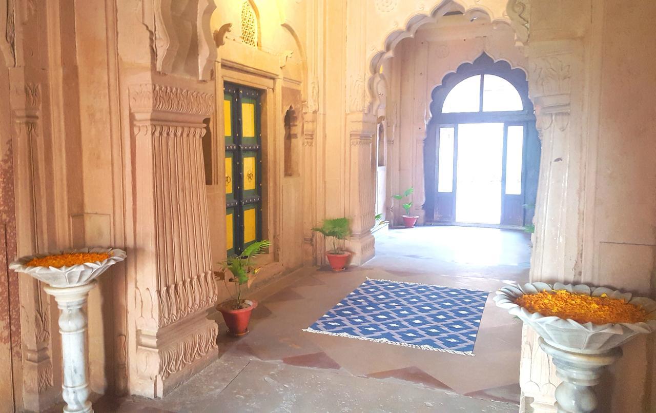 Mahal Khas Palace 珀勒德布尔 外观 照片
