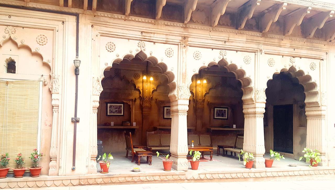 Mahal Khas Palace 珀勒德布尔 外观 照片