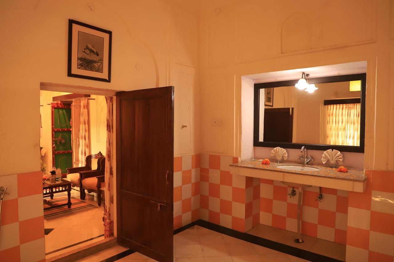 Mahal Khas Palace 珀勒德布尔 外观 照片